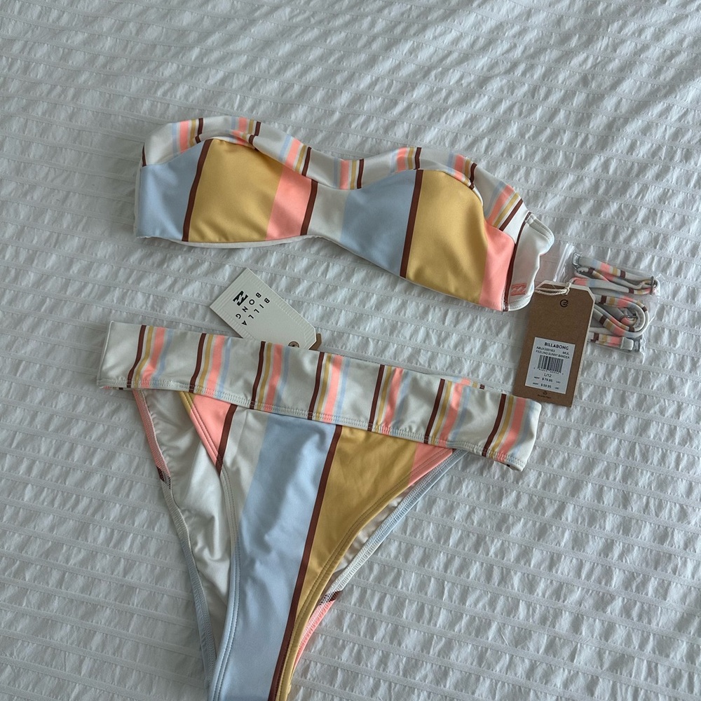 BILLABONG Striped Bikini new with tags